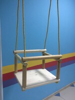 Качели подвесные (деревянные) - fgospostavki.ru - Каменск-Уральский