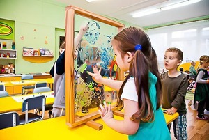 Игровой набор "Мольберт с зеркалом" - fgospostavki.ru - Каменск-Уральский