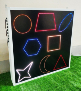 Панель интерактивная со светящимися цветными фигурами - fgospostavki.ru - Каменск-Уральский