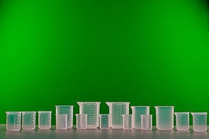 Комплект стаканов пластиковых (15 штук) - fgospostavki.ru - Каменск-Уральский